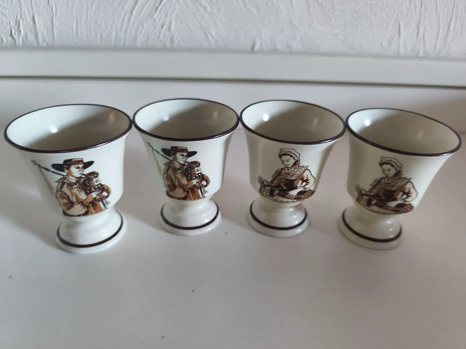 Lot de 4 Mazagrans Vintage en Porcelaine de Castelroux (REC France)